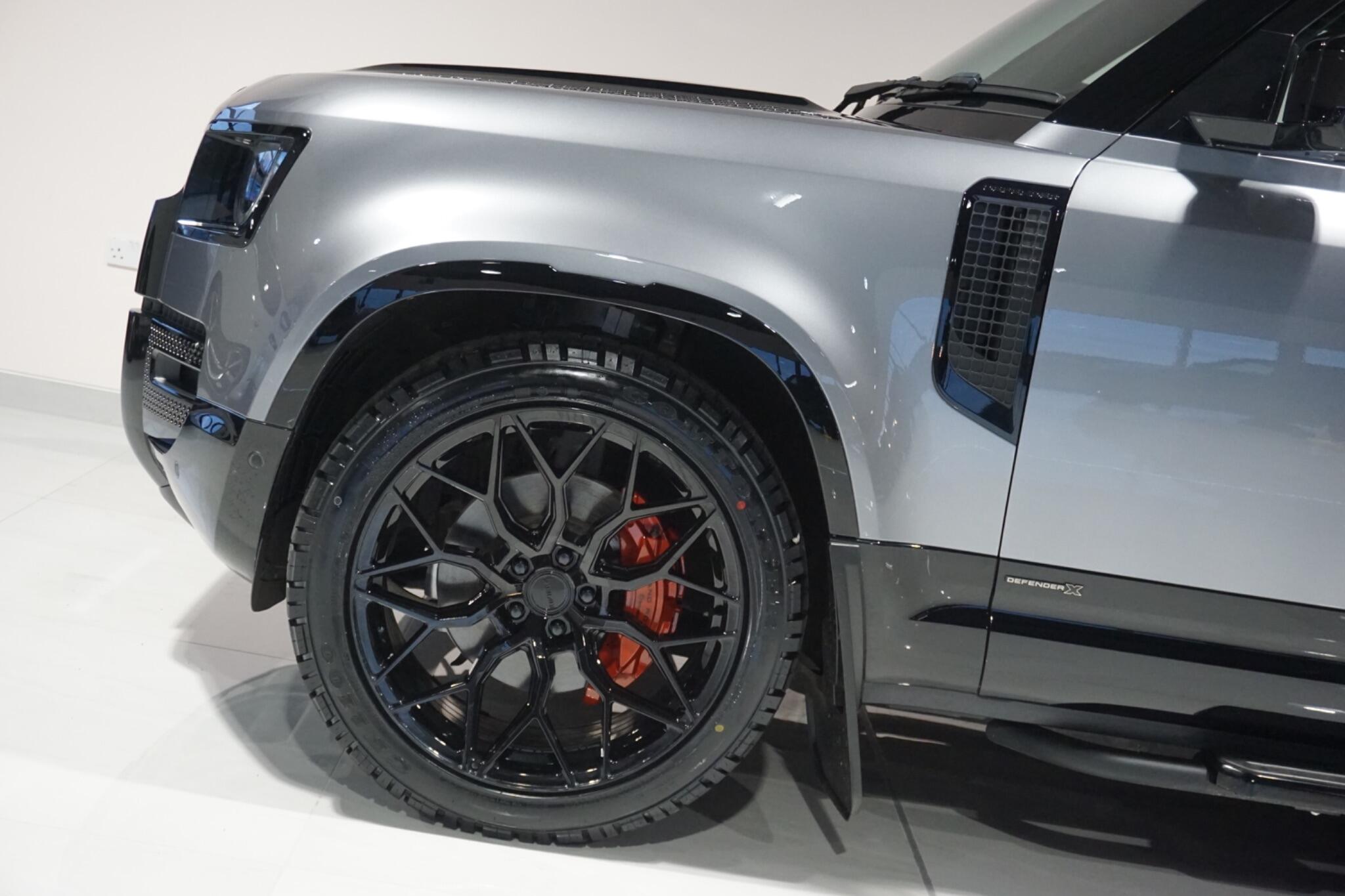 Land Rover Defender 110 3.0 D300 MHEV X SUV 5dr Diesel Auto 4WD Euro 6 (s/s) (300 ps)